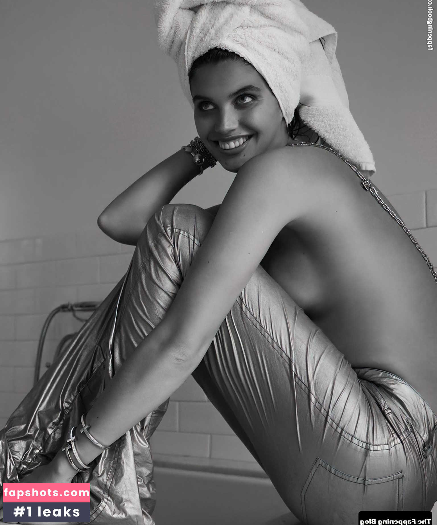 Sara Sampaio gallery photo #838