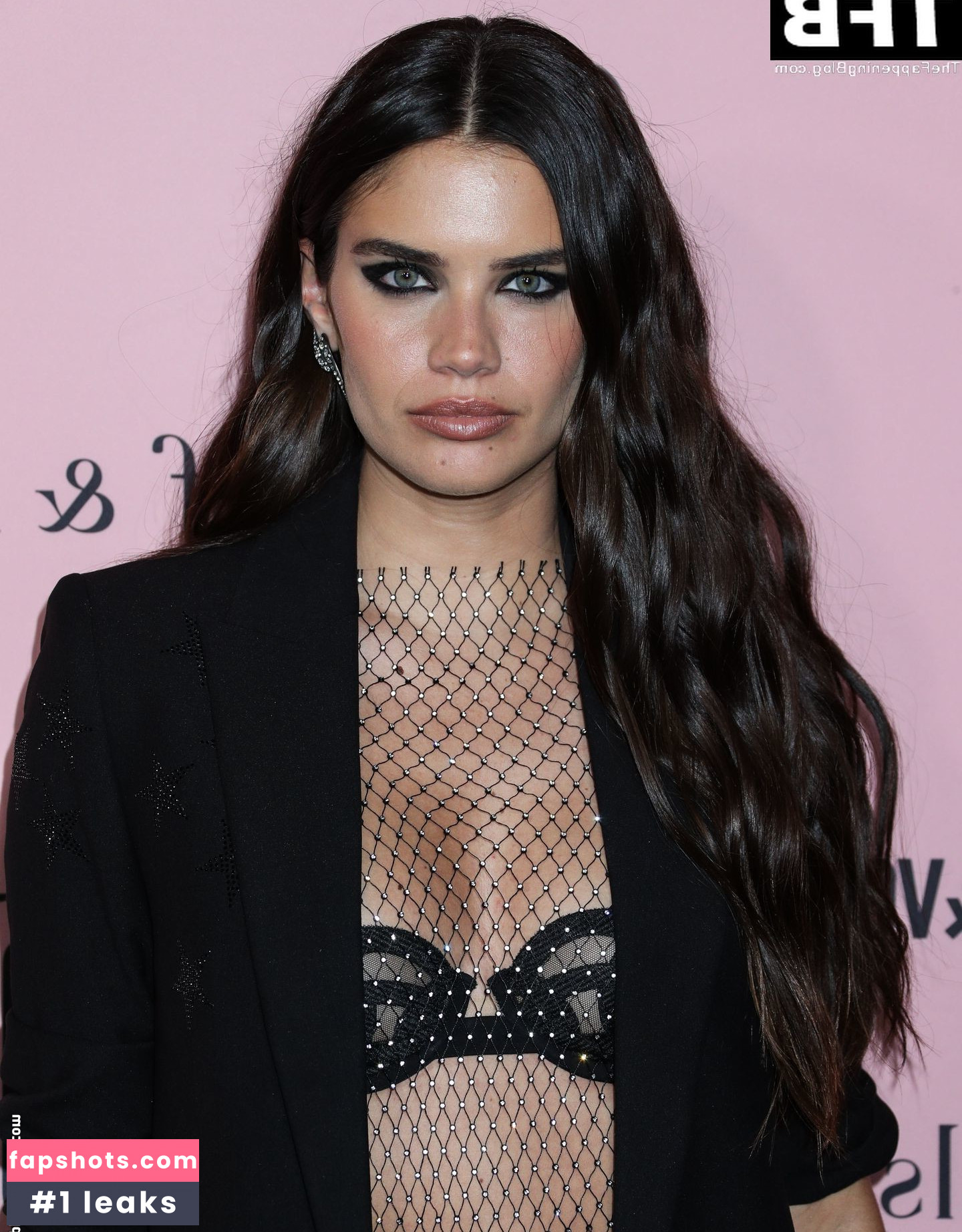 Sara Sampaio gallery photo #894