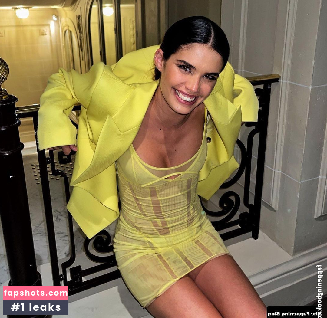 Sara Sampaio gallery photo #897