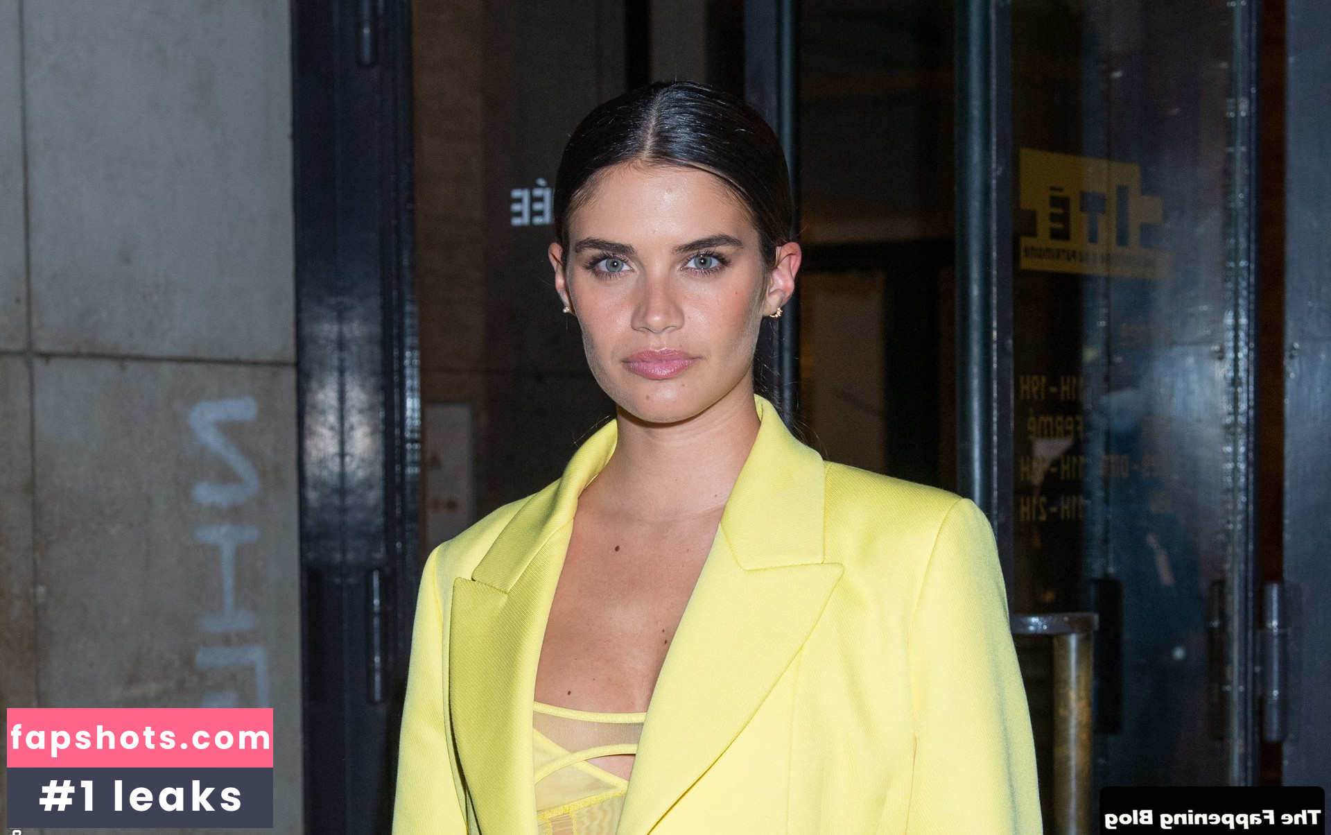 Sara Sampaio gallery photo #909