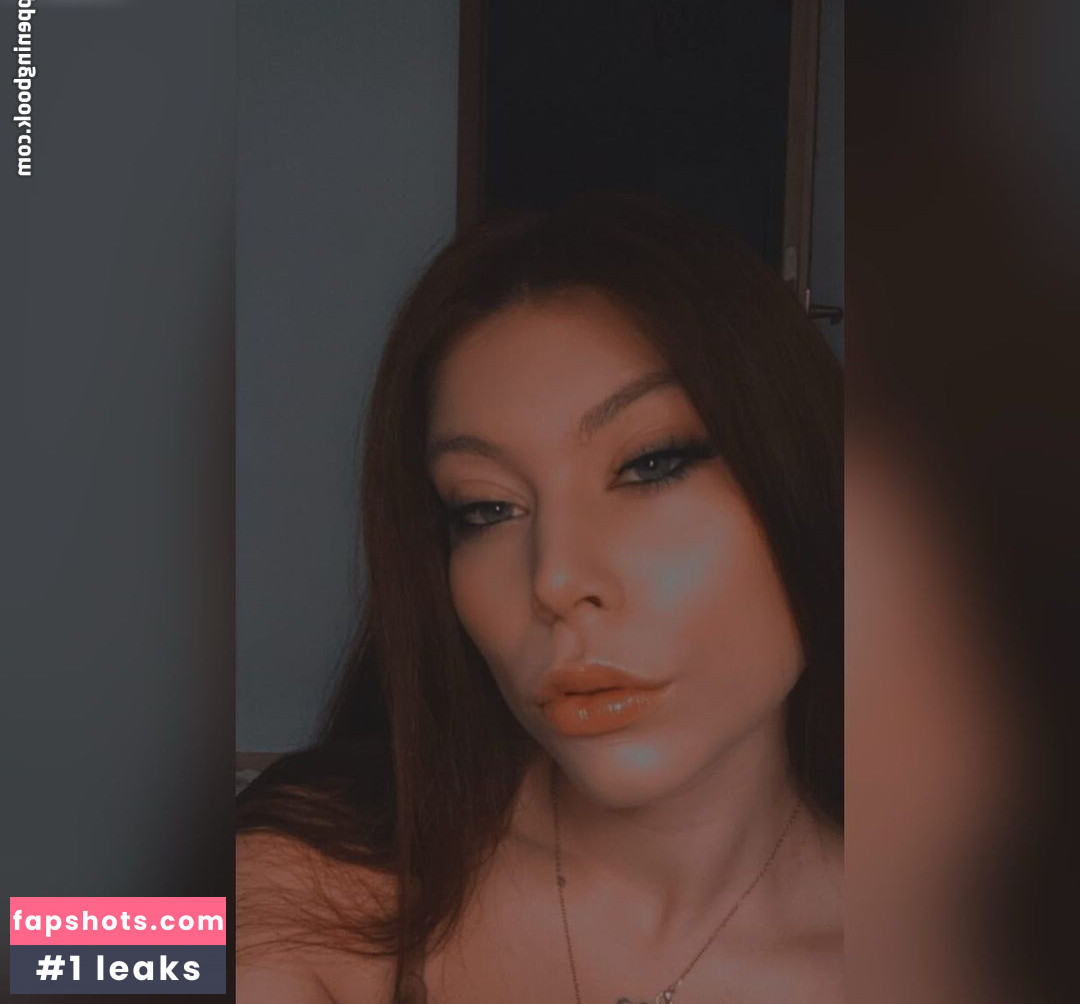 saraaah._16 gallery photo #12