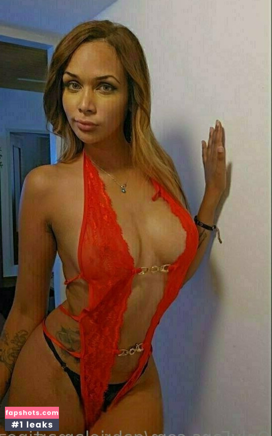 saraawildee gallery photo #10