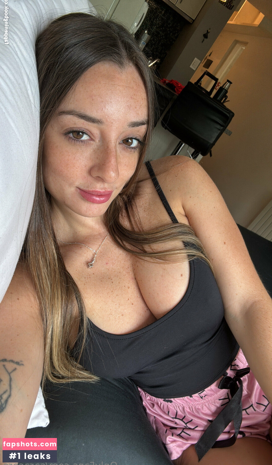 saracore Nude Leaks OnlyFans Photos #8 - LeakJerk