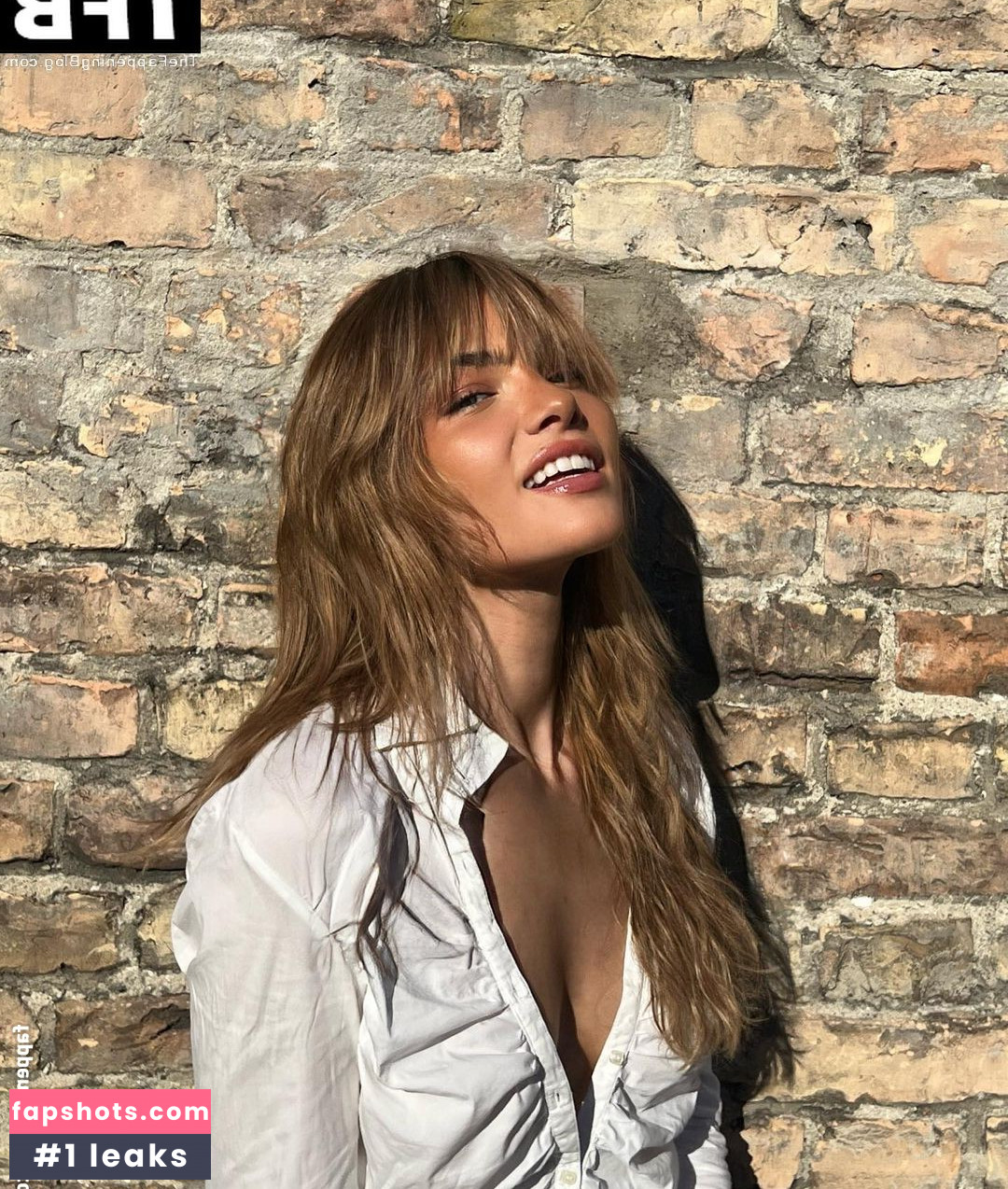 Sarah Almoril gallery photo #2