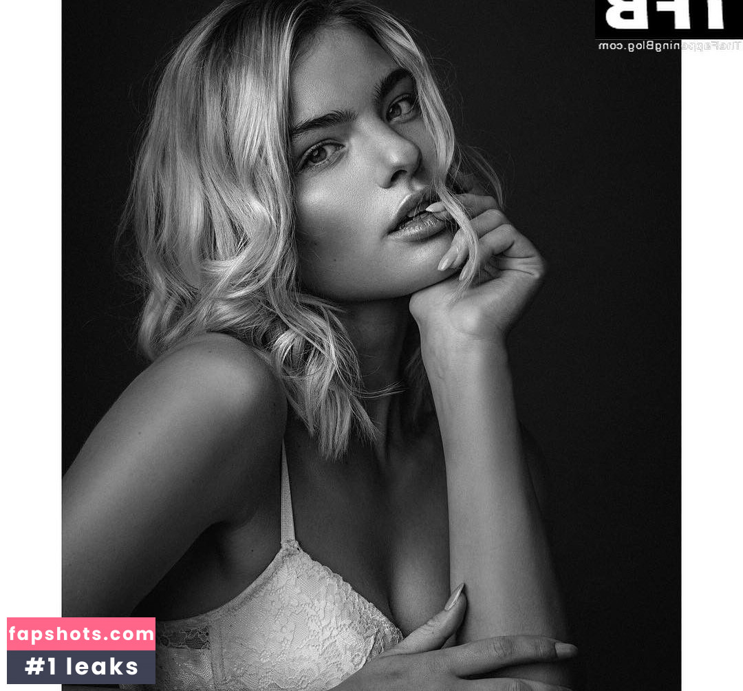 Sarah Almoril gallery photo #30