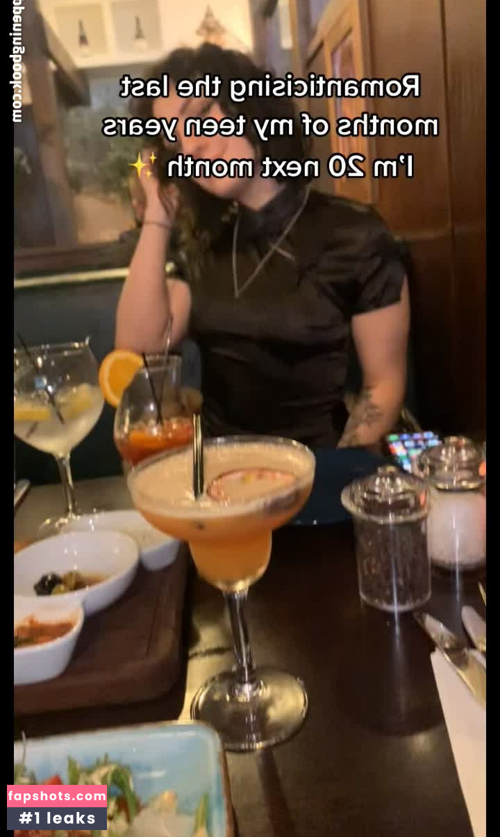 Sarah Anne Hooper gallery photo #14