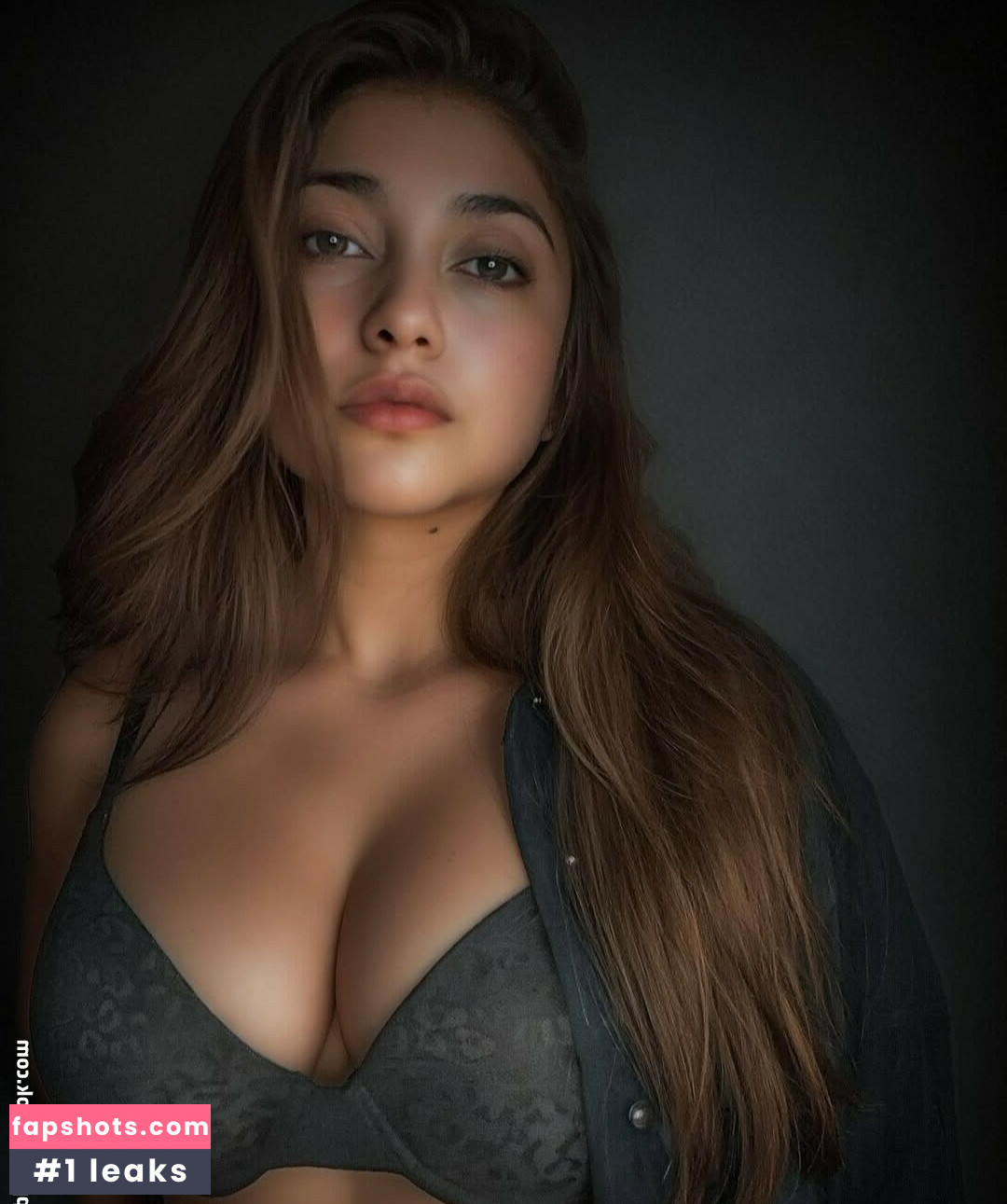 Sarah Azhari gallery photo #7