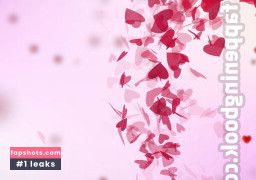 Sarah Banks gallery photo #51