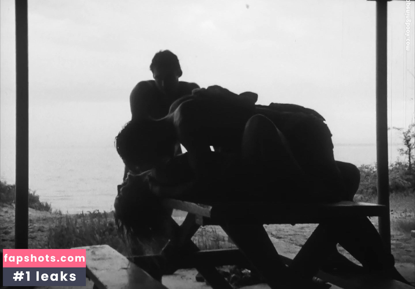 Sarah Boberg gallery photo #6