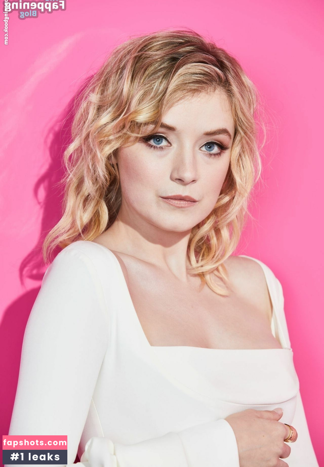 Sarah Bolger gallery photo #34