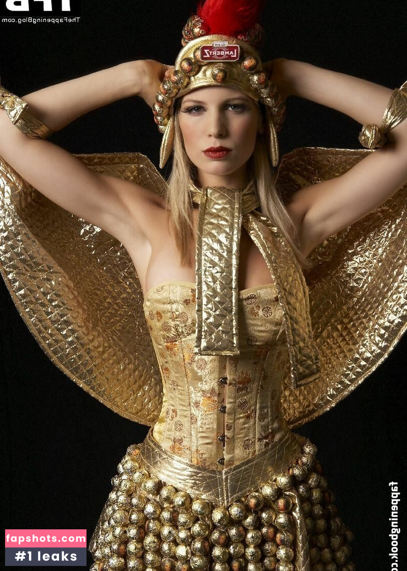 Sarah Brandner gallery photo #11