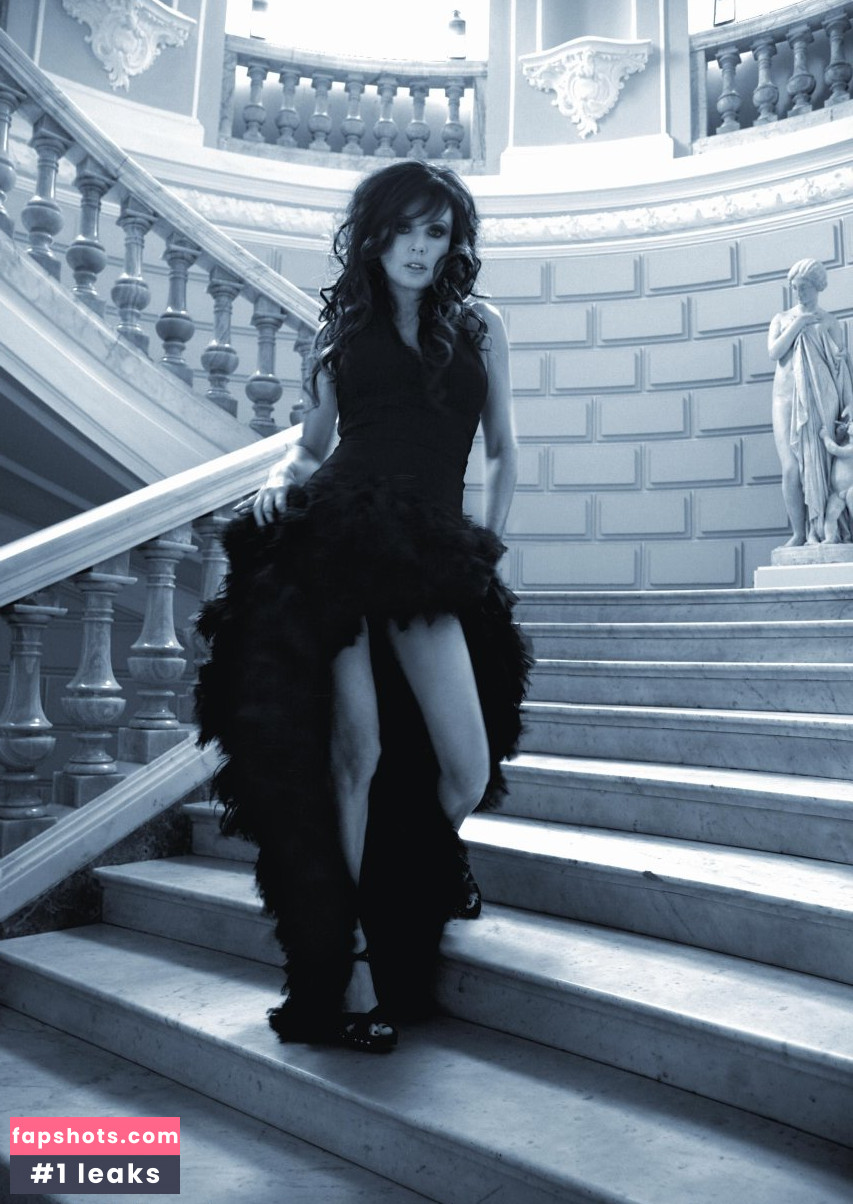 Sarah Brightman gallery photo #16