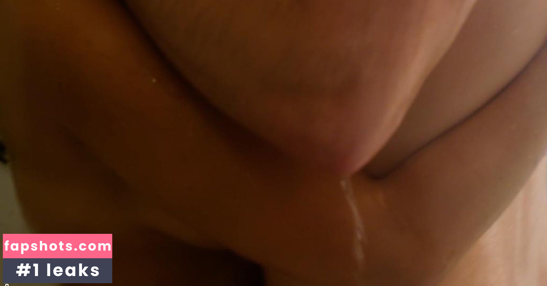 Sarah Butler Nude Leaks OnlyFans Photos #2 - LeakJerk