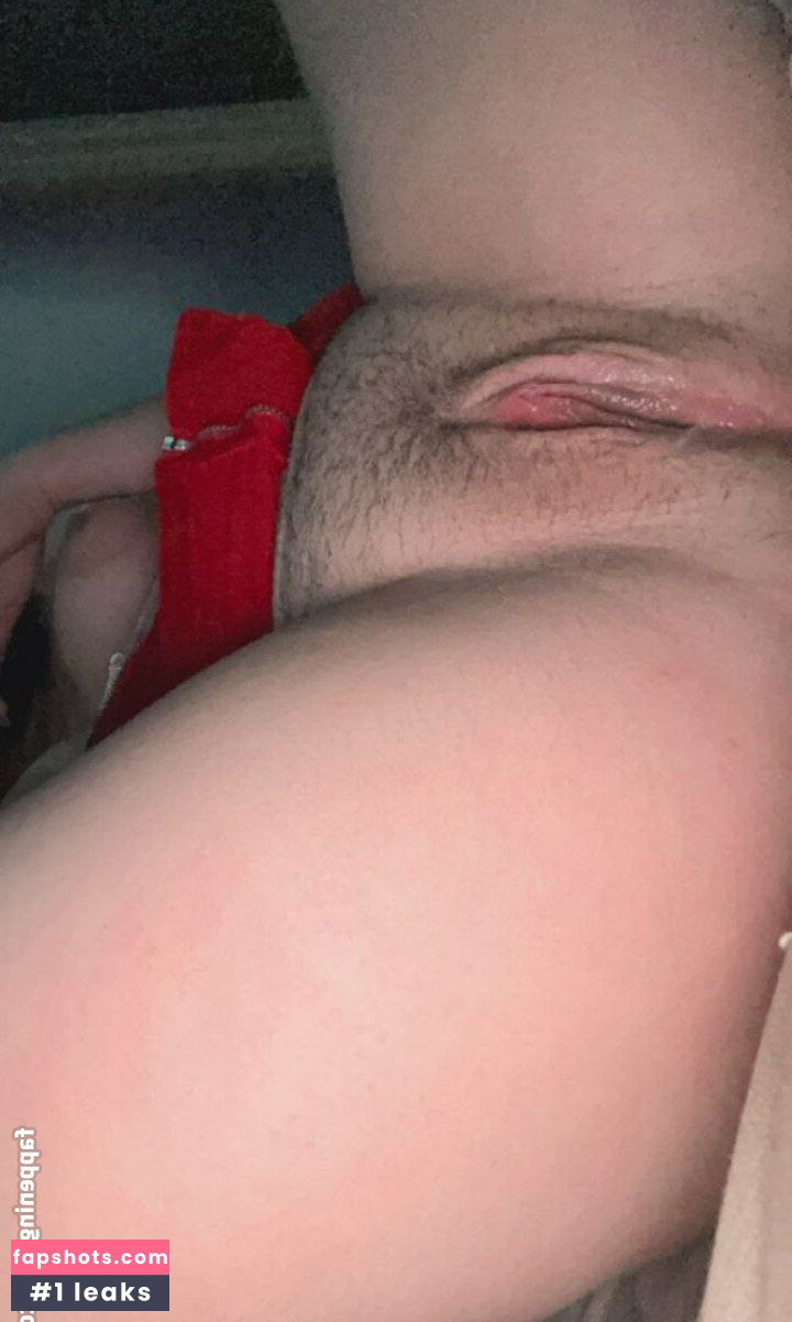 Sarah Carvalho gallery photo #206