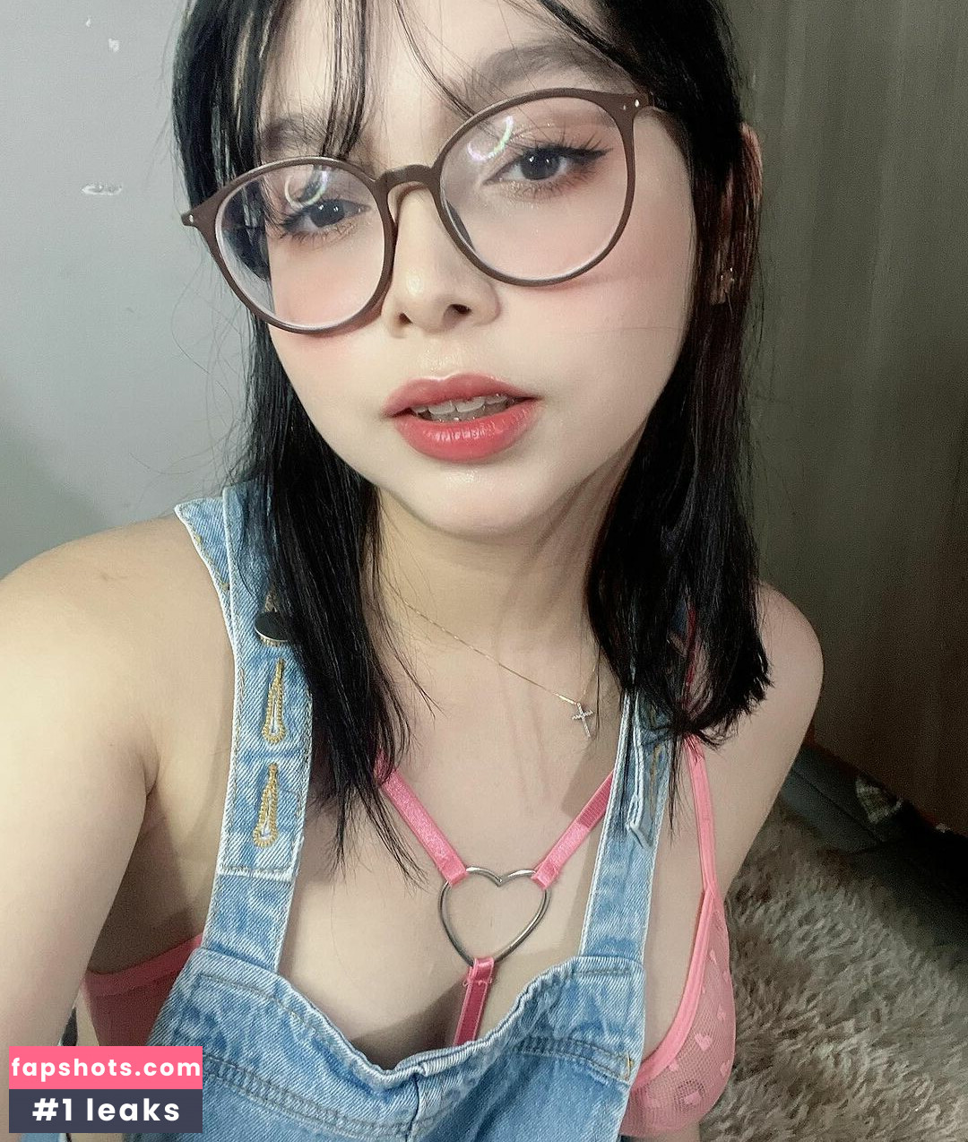 Sarah Carvalho gallery photo #44