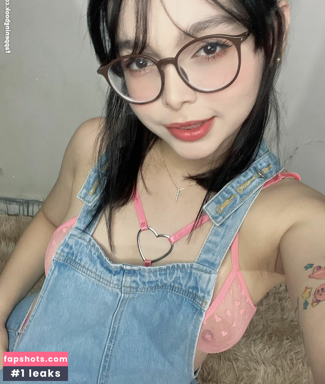 Sarah Carvalho gallery photo #46