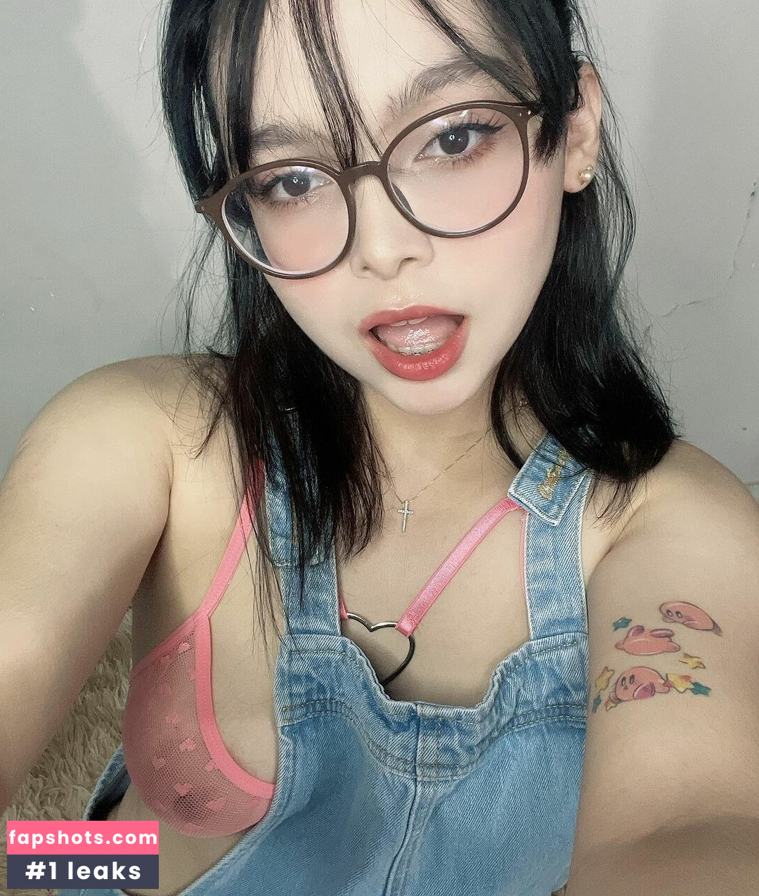 Sarah Carvalho gallery photo #48