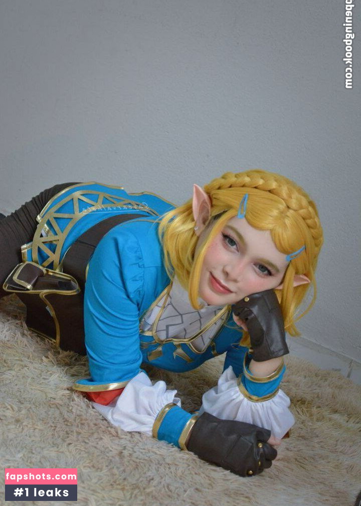 Sarah Carvalho gallery photo #72