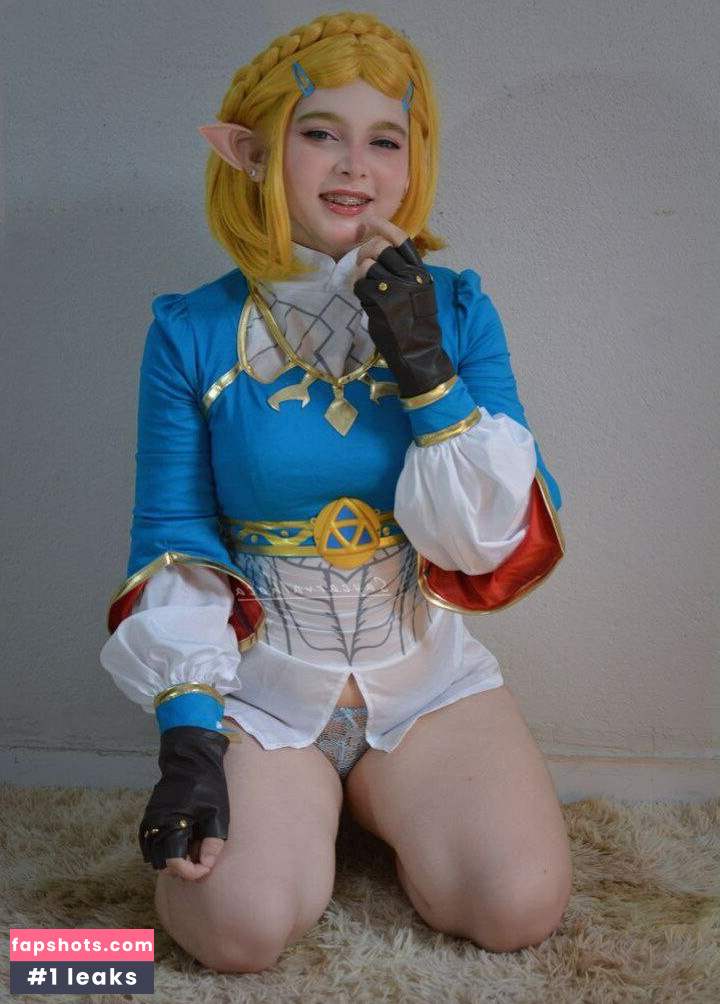 Sarah Carvalho gallery photo #74