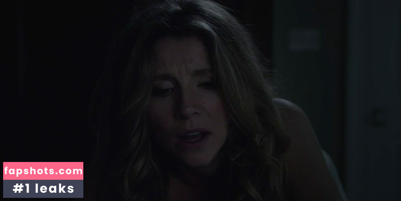 Sarah Chalke gallery photo #146