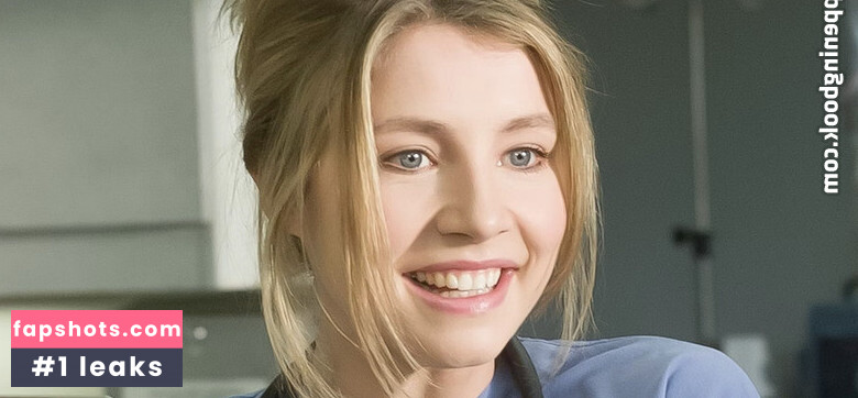 Sarah Chalke gallery photo #32