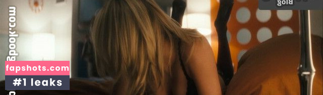 Sarah Chalke gallery photo #34