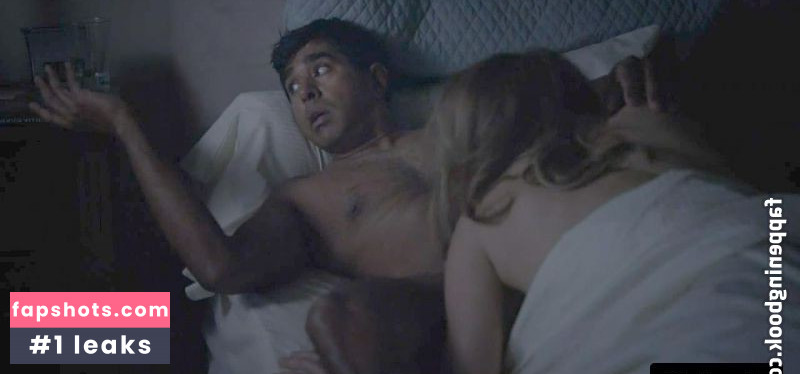 Sarah Chalke gallery photo #63