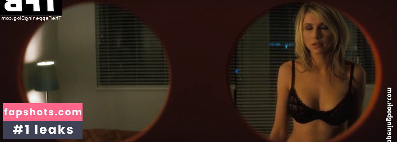 Sarah Chalke gallery photo #75