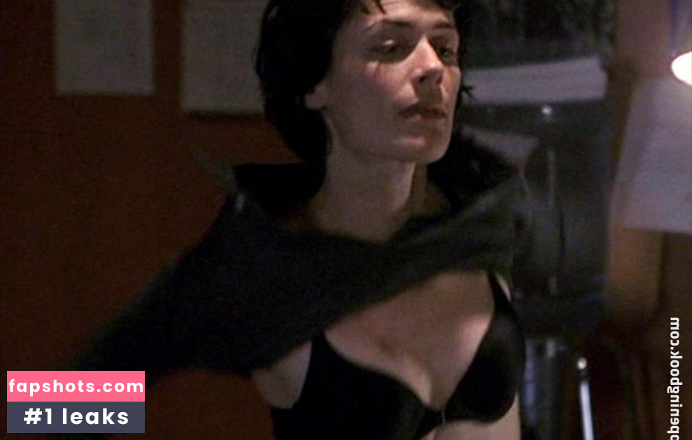 Sarah Clarke nude babe gallery