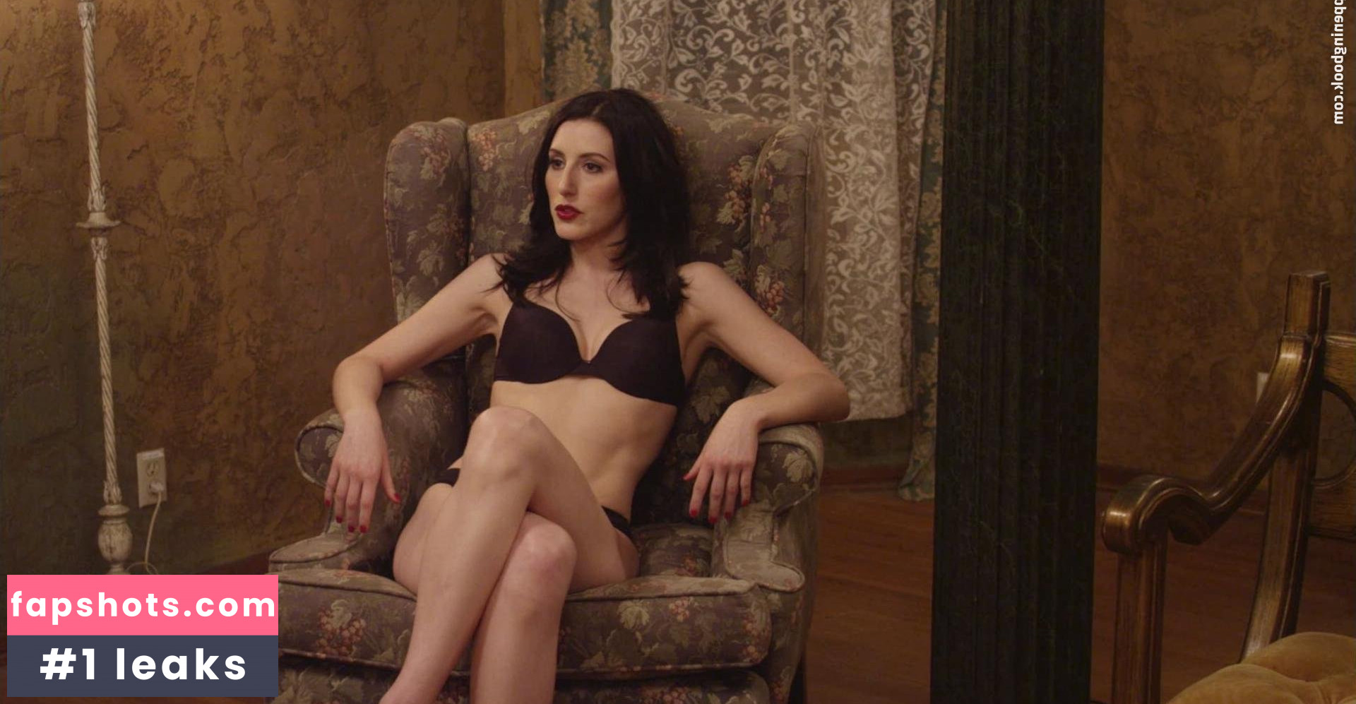 Sarah Connine gallery photo #5