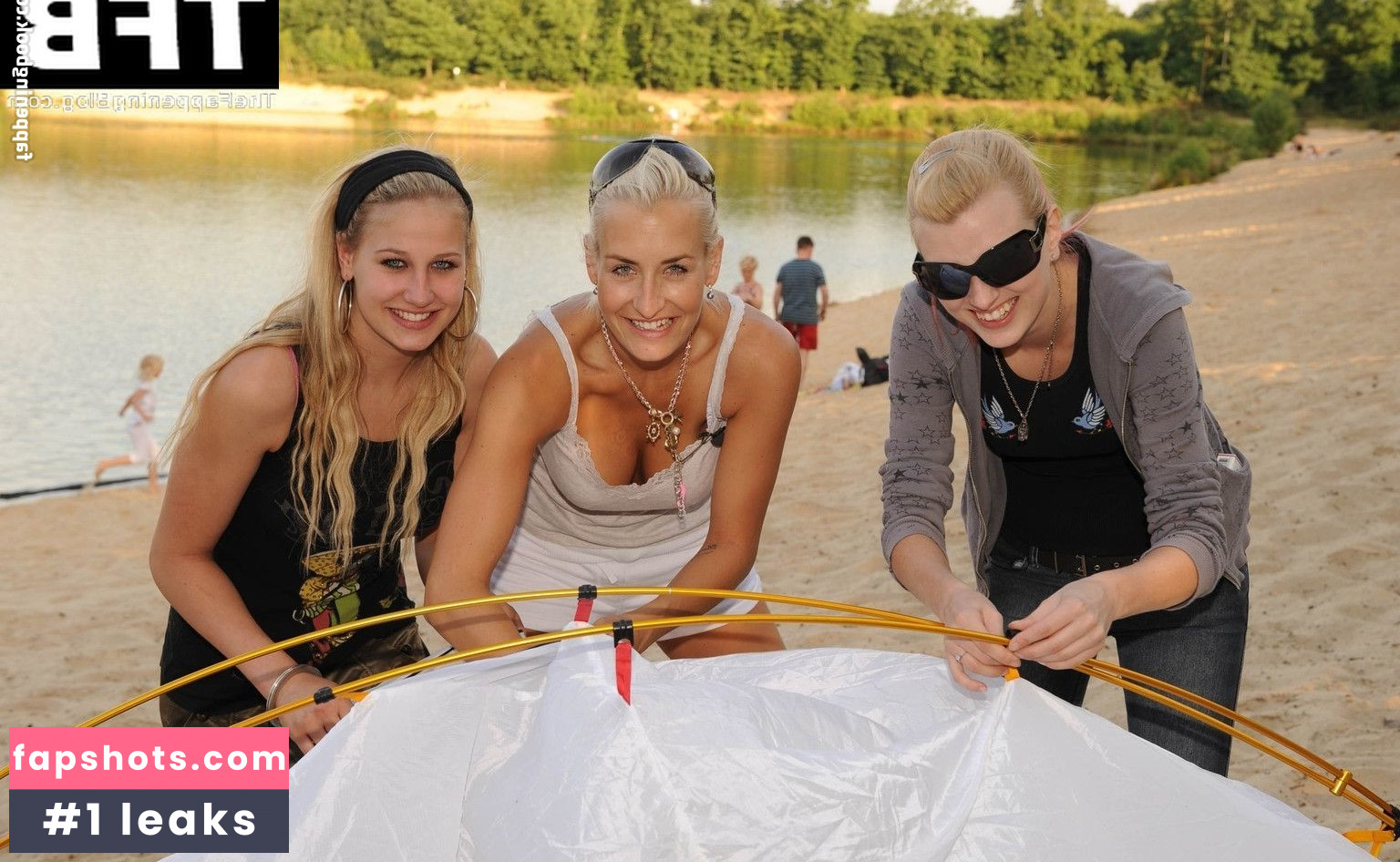 Sarah Connor Nude Leaks OnlyFans Photos #213 - LeakJerk