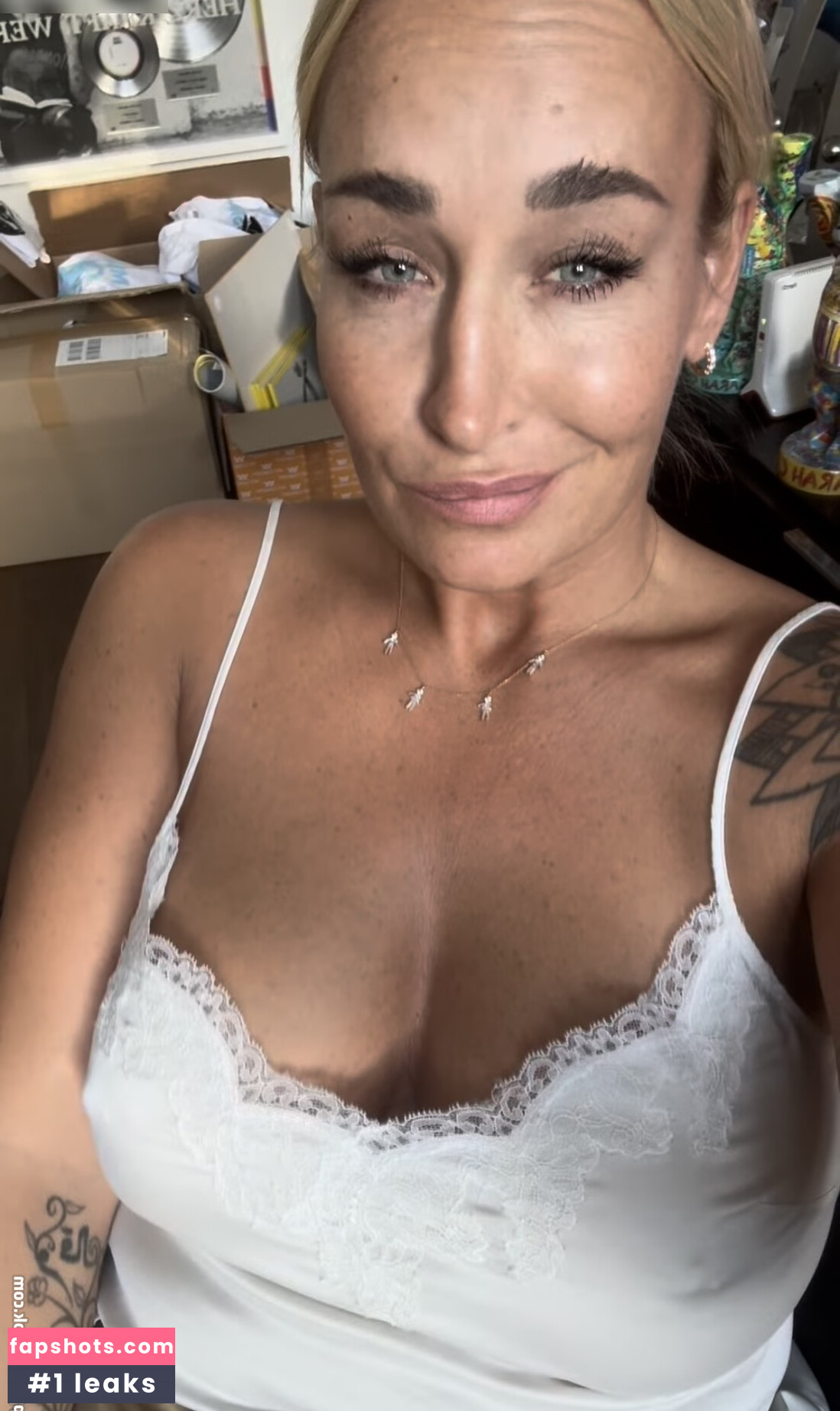 Sarah Connor Nude Leaks OnlyFans Photos #28 - LeakJerk