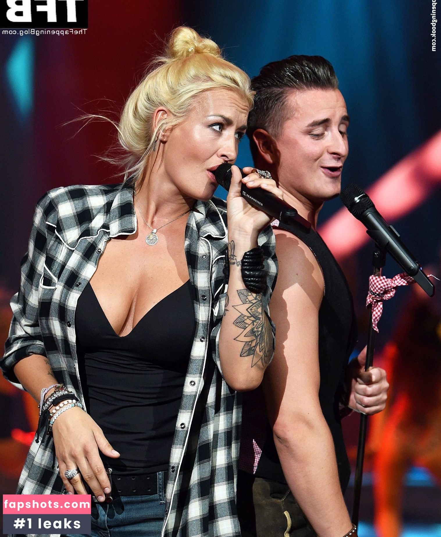 Sarah Connor Nude Leaks OnlyFans Photos #336 - LeakJerk