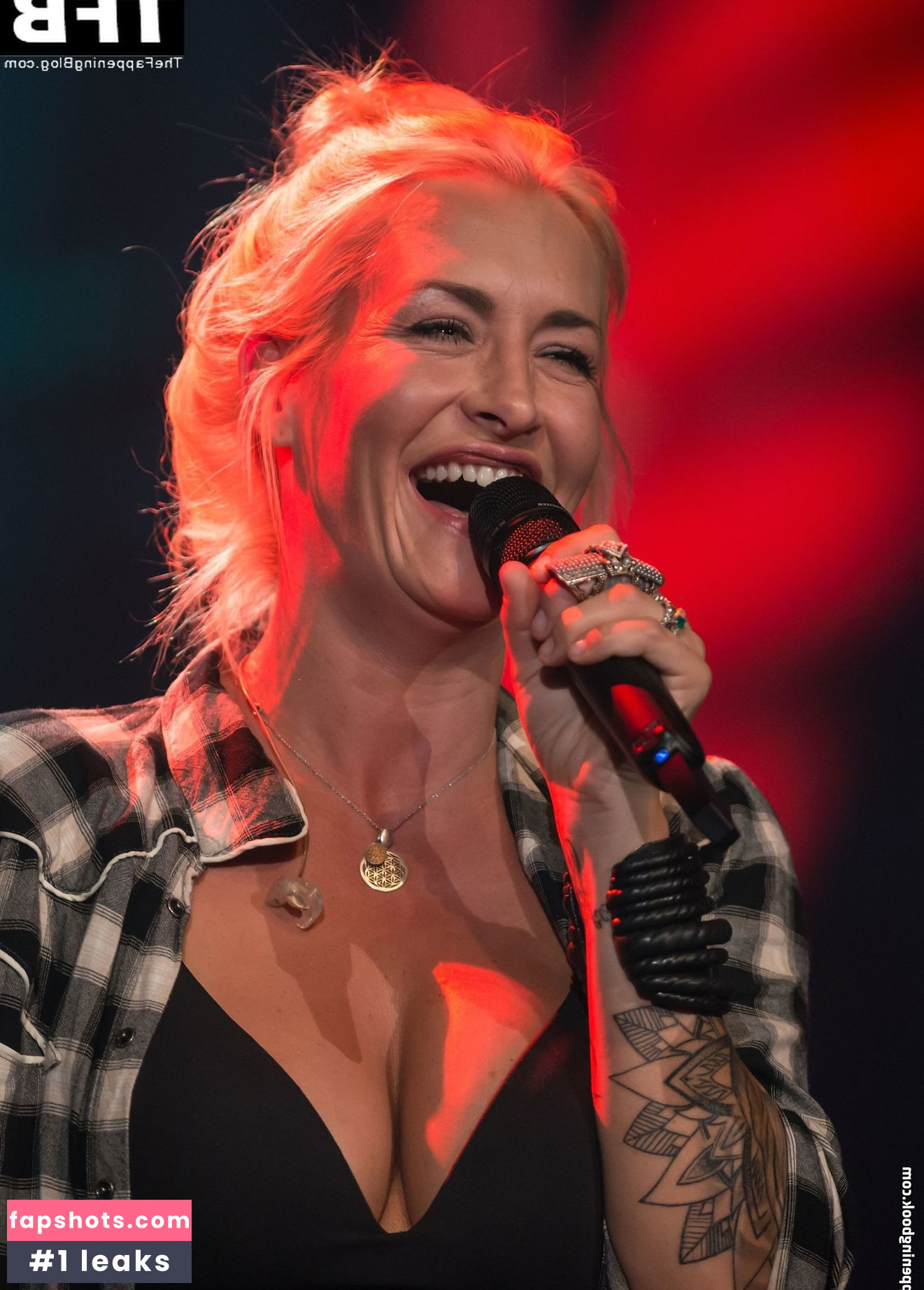 Sarah Connor Nude Leaks OnlyFans Photos #338 - LeakJerk