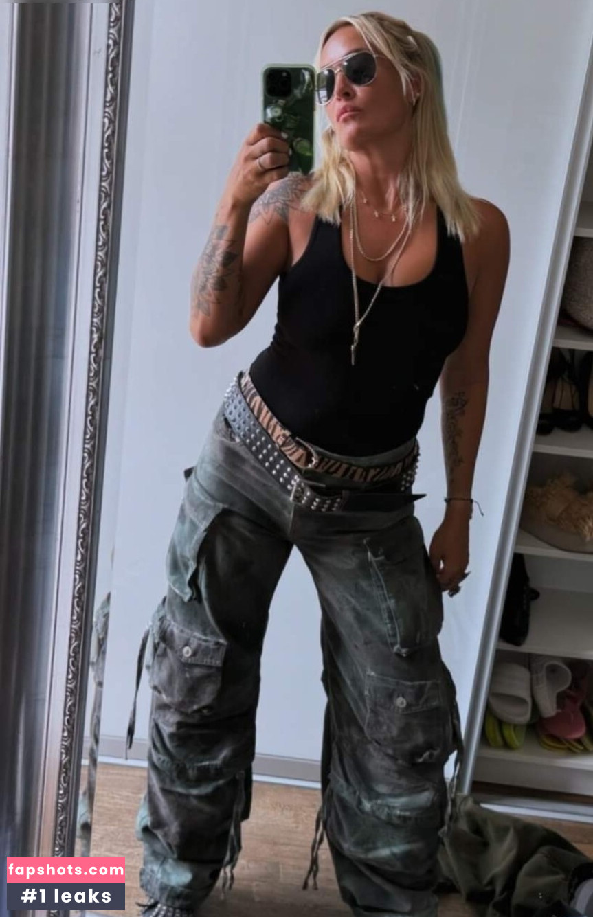 Sarah Connor Nude Leaks OnlyFans Photos #44 - LeakJerk