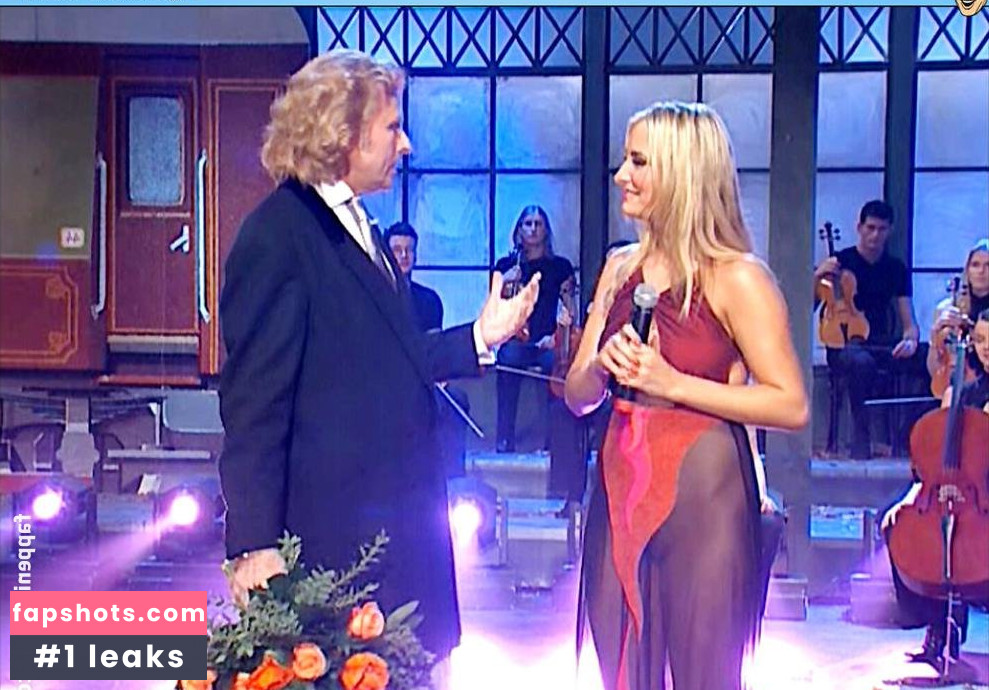 Sarah Connor Nude Leaks OnlyFans Photos #435 - LeakJerk