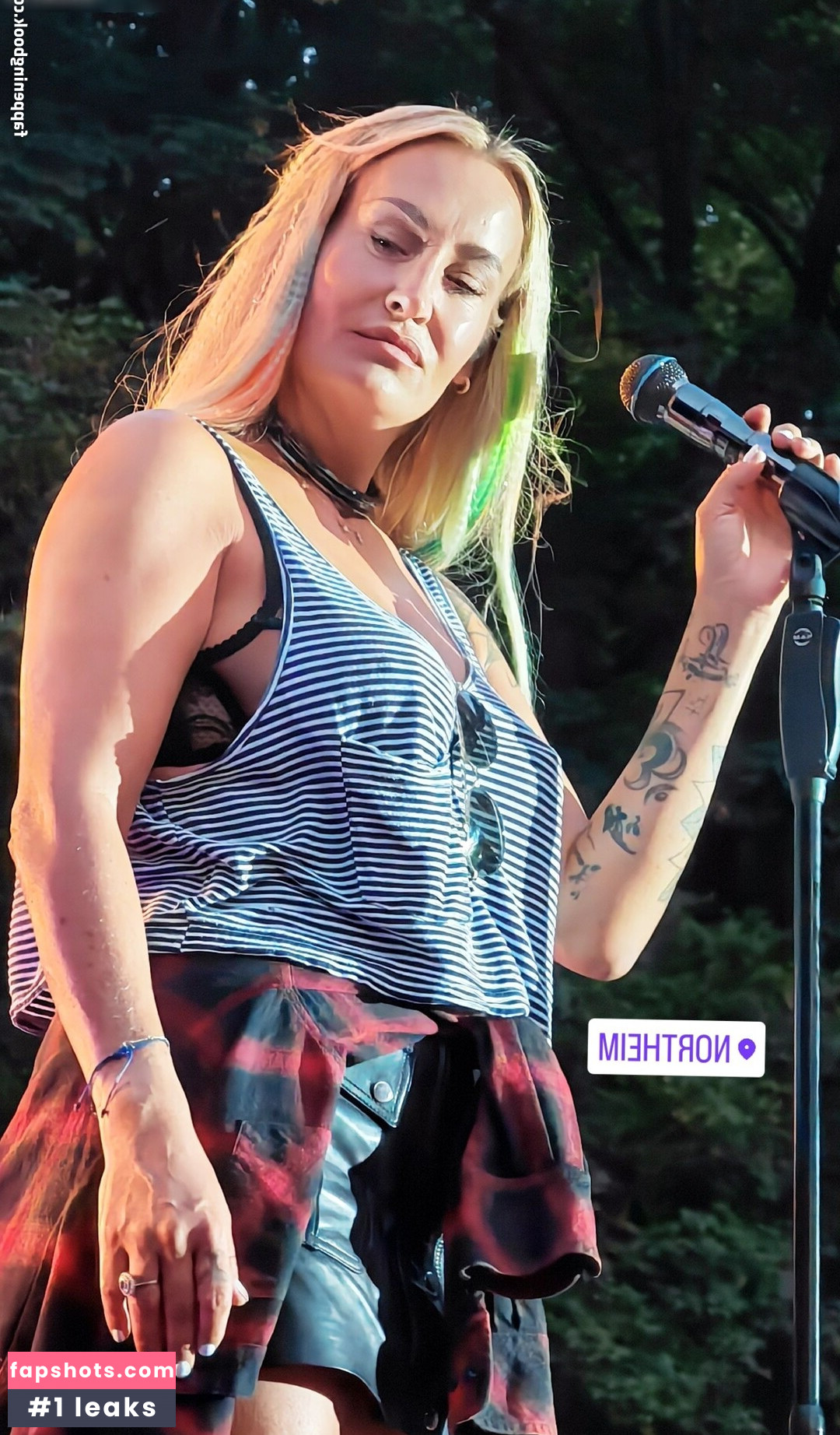 Sarah Connor Nude Leaks OnlyFans Photos #49 - LeakJerk