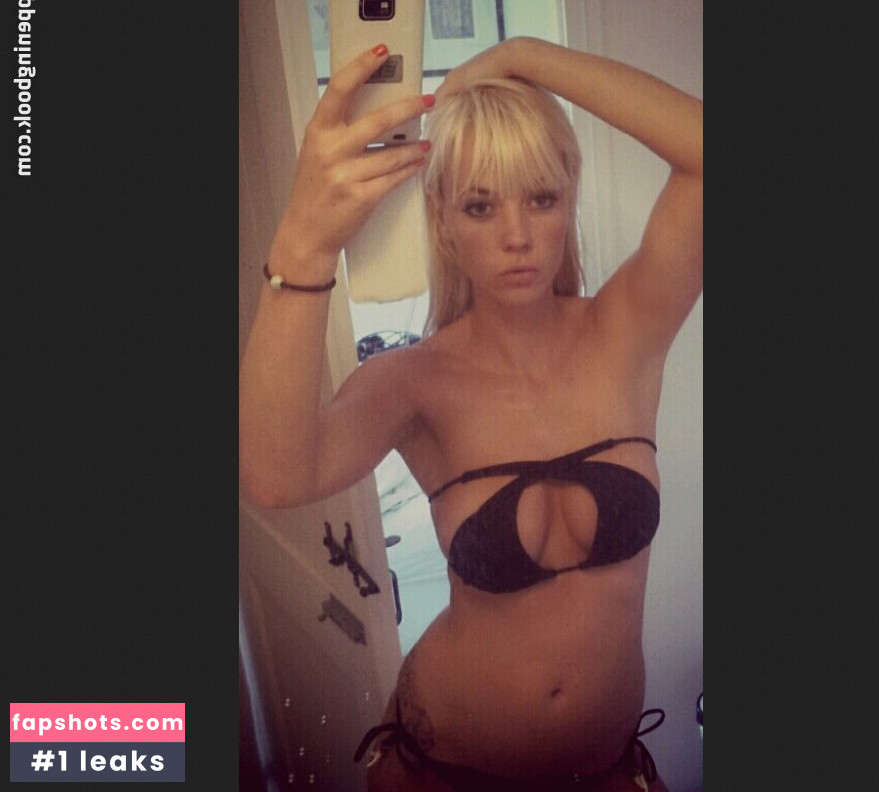 Sarah Domke Nude Leaks OnlyFans Photos #62 - Fapshots