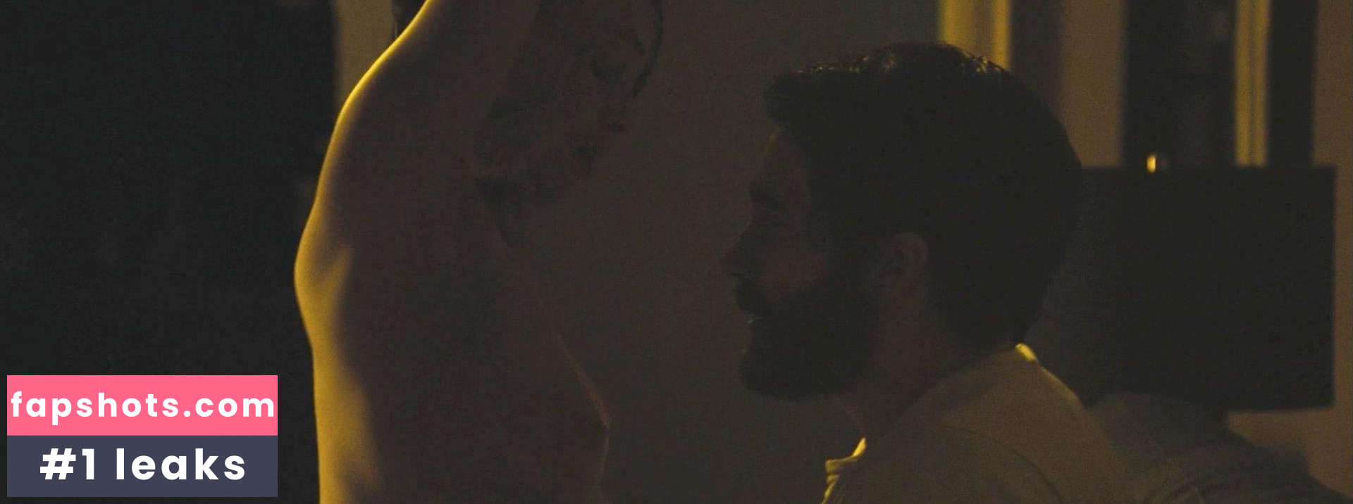 Sarah Gadon gallery photo #86