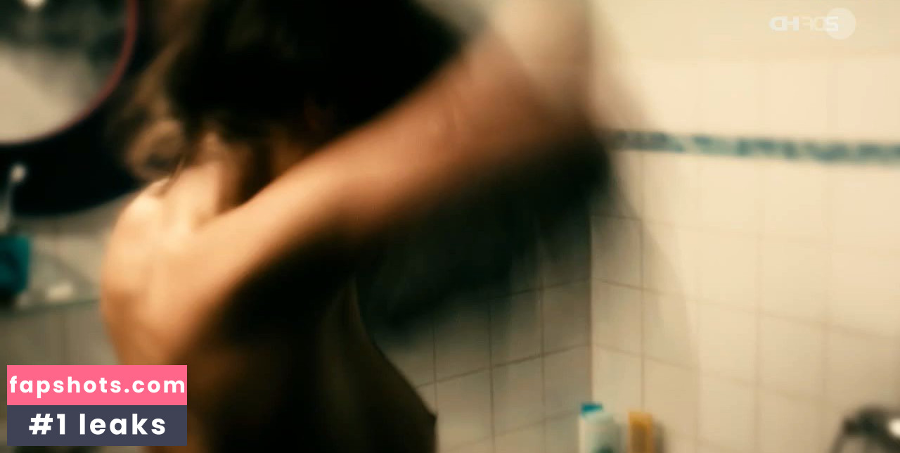 Sarah Horvath Nude Leaks OnlyFans Photos #11 - LeakJerk