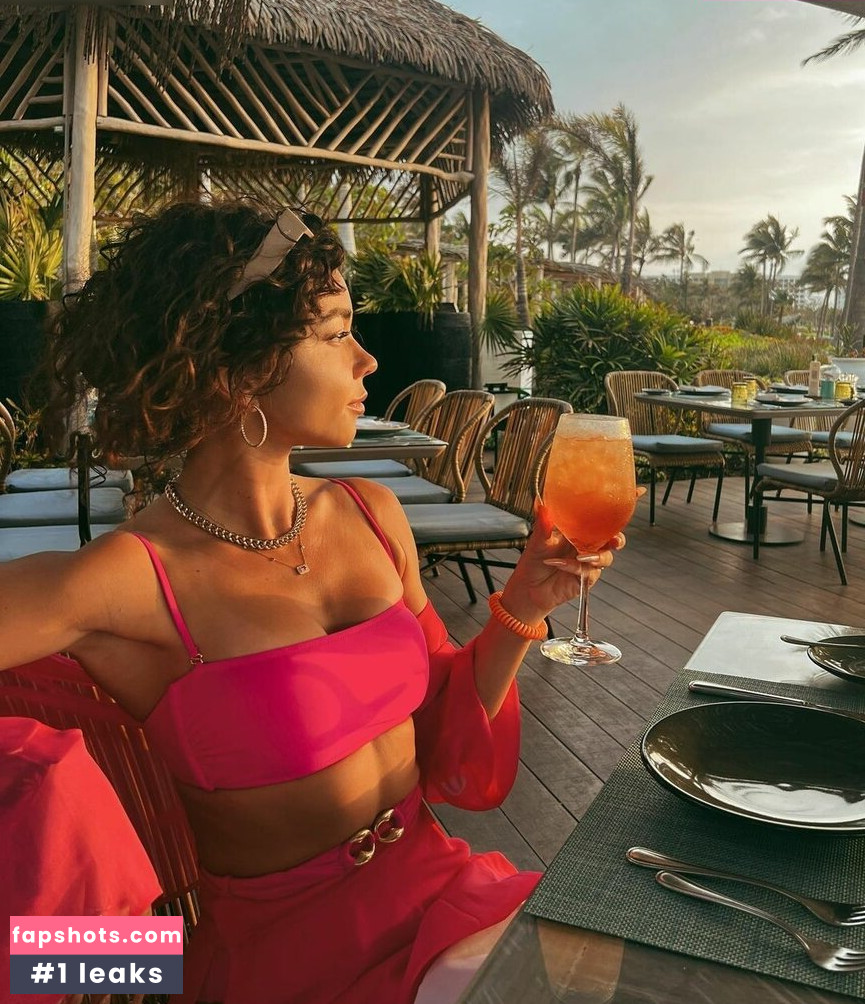 Sarah Hyland Nahé úniky fotek pouze od fanoušků #412 - Fapshots