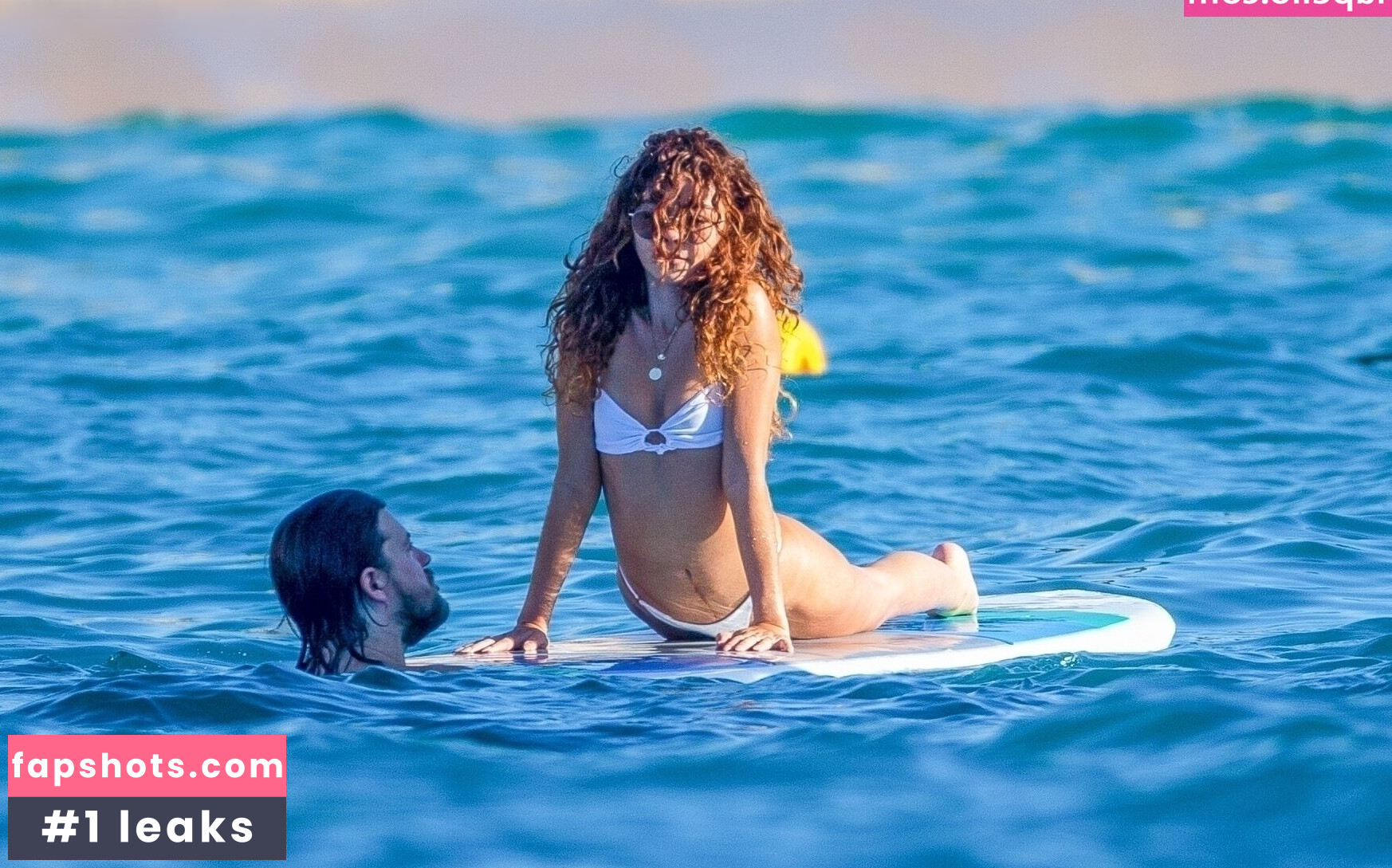 Sarah Hyland Nahé úniky fotek pouze od fanoušků #446 - Fapshots