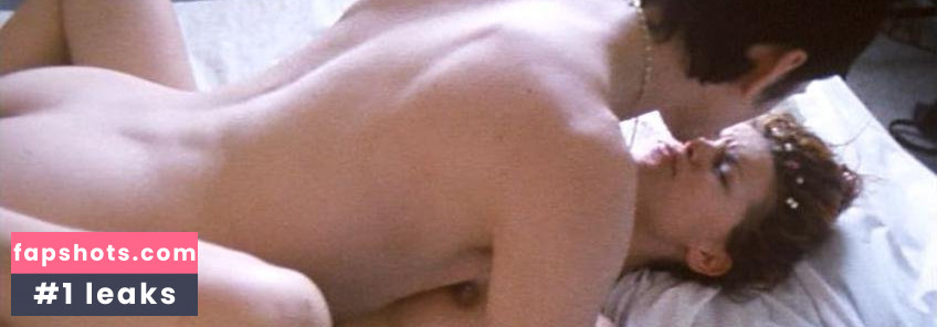 Sarah-Jane Potts gallery photo #11