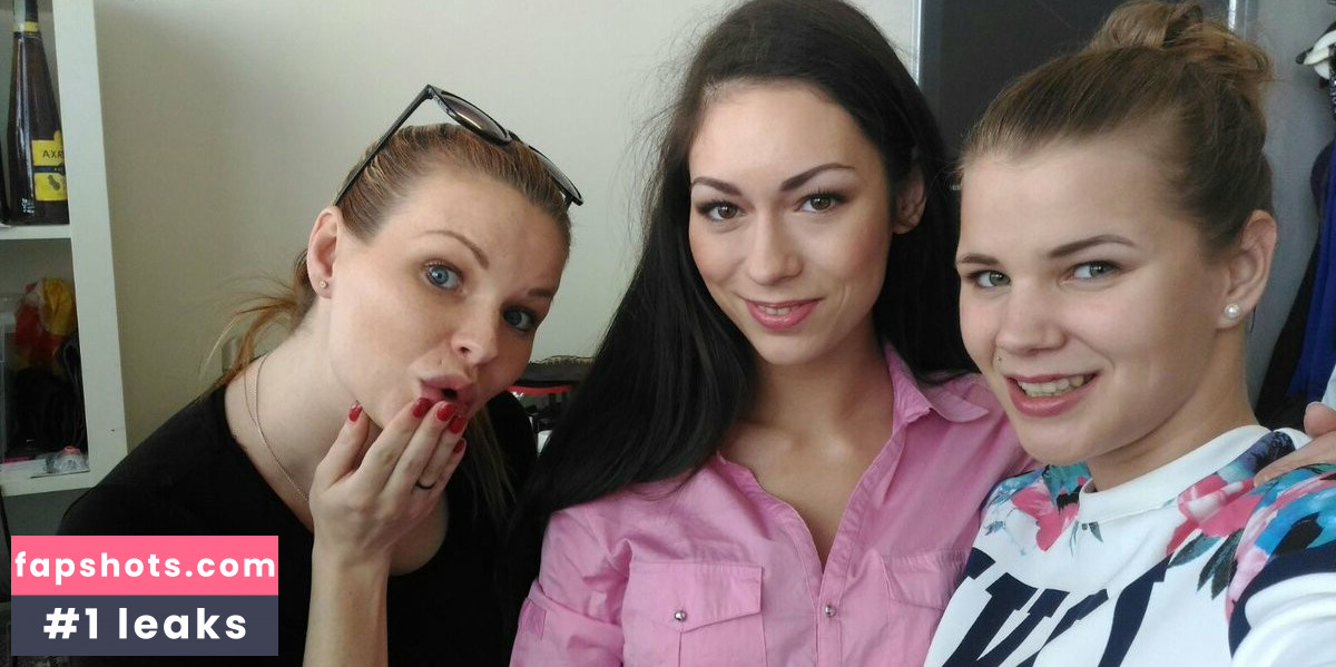 Sarah Kay Nude Leaks OnlyFans Photos #20 - LeakJerk