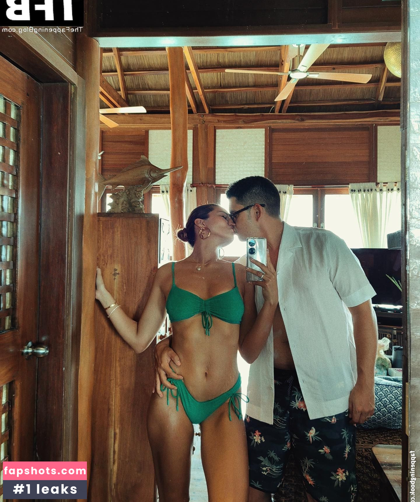 Sarah Lahbati Nude Leaks OnlyFans Photos #11 - LeakJerk