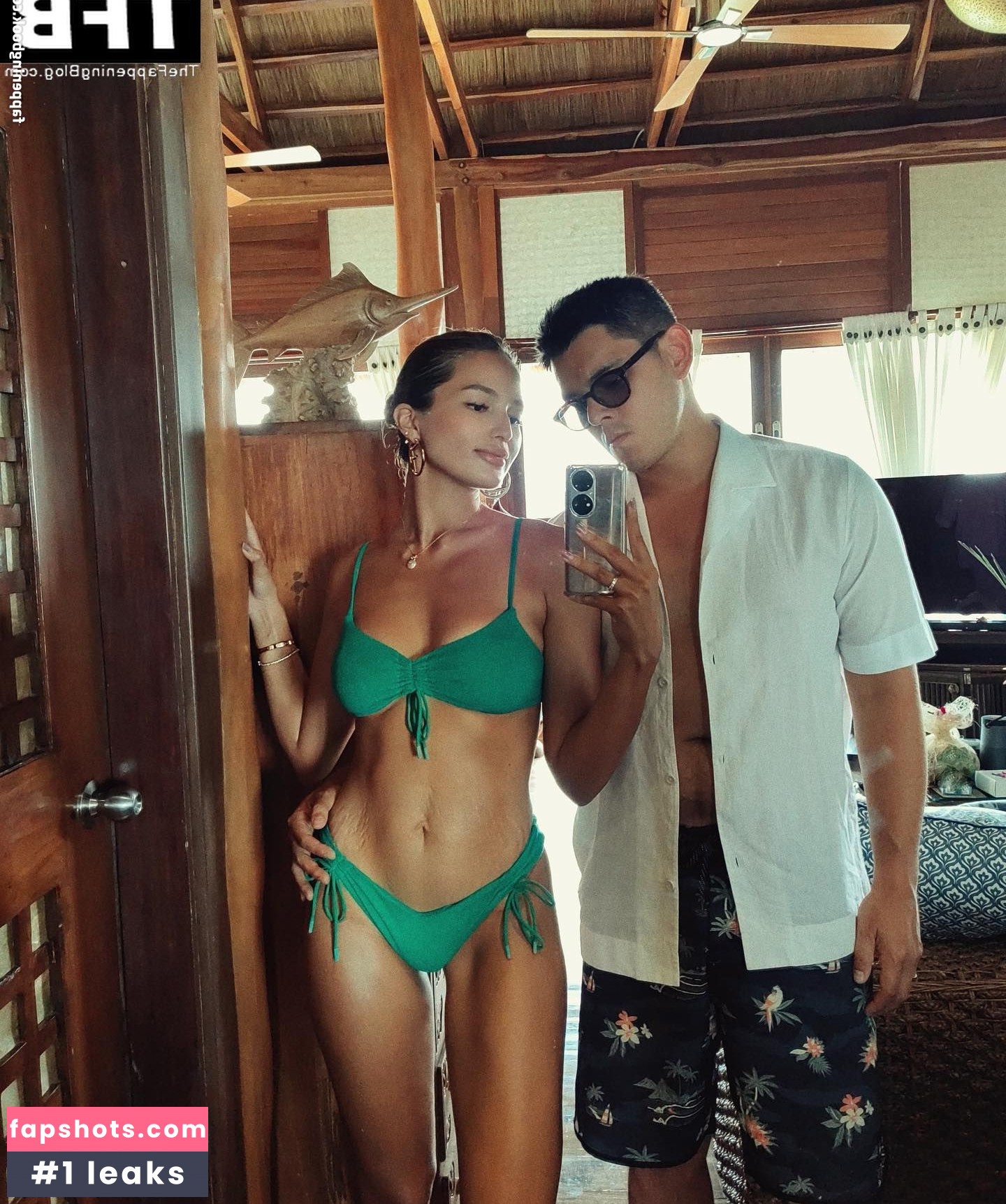 Sarah Lahbati Nude Leaks OnlyFans Photos #10 - LeakJerk