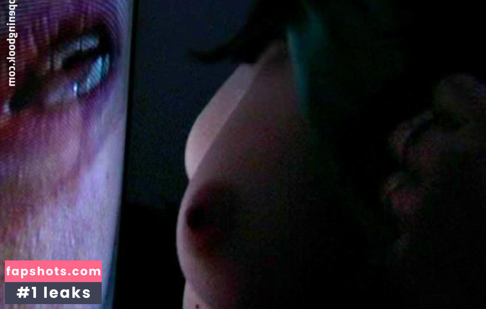 Sarah Lassez Filtración Desnuda OnlyFans Foto #11 - Fapshots