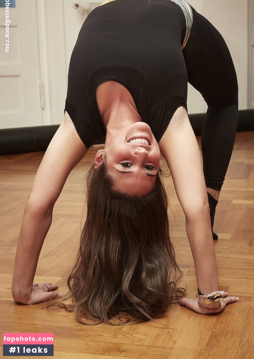 Sarah Lombardi gallery photo #112