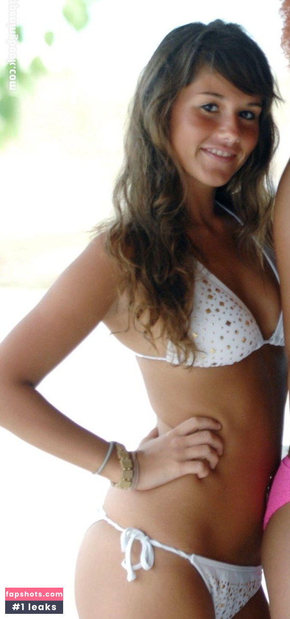 Sarah Lombardi gallery photo #83