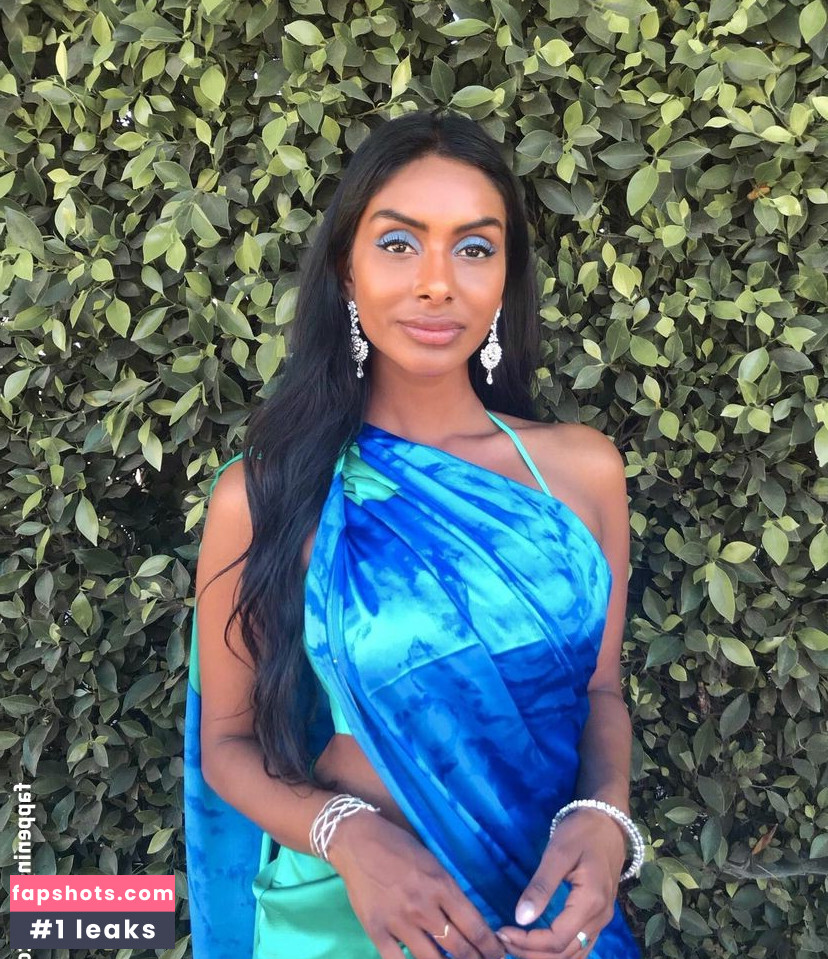 Sarah Mak gallery photo #2